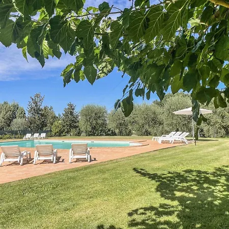 By Casamerina, With Private Pool, Soccer Field, Ping Pong *