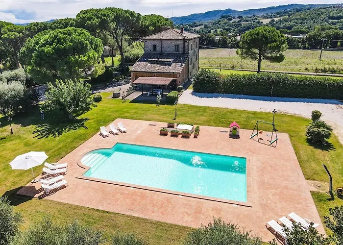 By Casamerina, With Private Pool, Soccer Field, Ping Pong Villa Fratta Todina